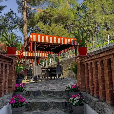 Semiramis Boutique & Hotel Kato Platres