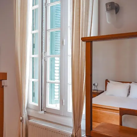 Hotel Semiramis Boutique & *