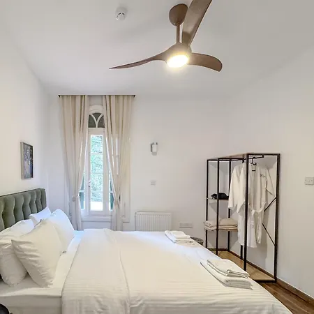 Semiramis Boutique & Hotel *