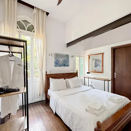 Hotel Semiramis Boutique & *