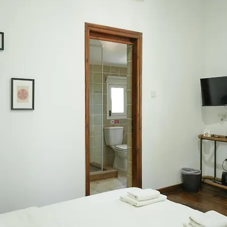 Semiramis Boutique & * Káto Plátresz
