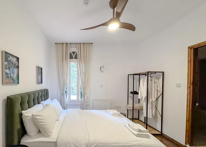 Semiramis Boutique & Hotel *